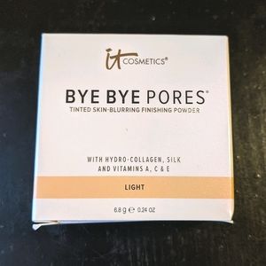 NIB IT Cosmetics Bye Bye Pores Finishing Powder